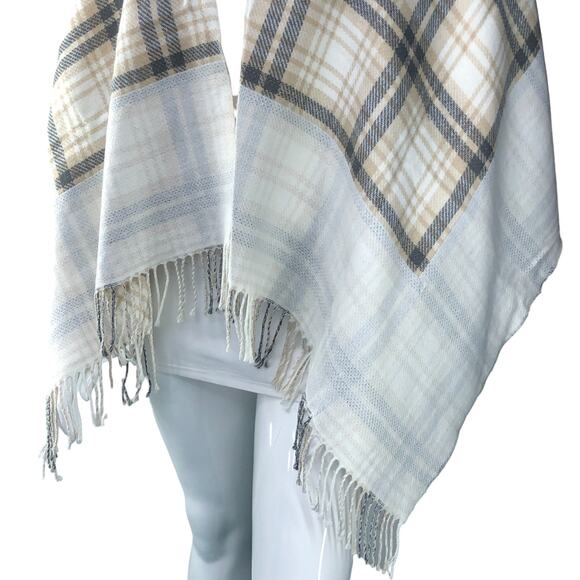 J Jill Womens One Size Poncho Sweater Wrap Plaid Acrylic Fringe Neutral Soft - Picture 3 of 14